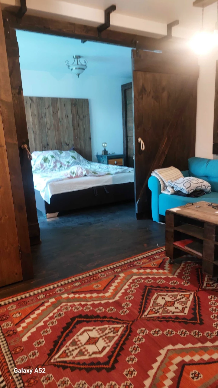 2кім. Велика Васильківська,136  біля метро, цікавий ремонт п