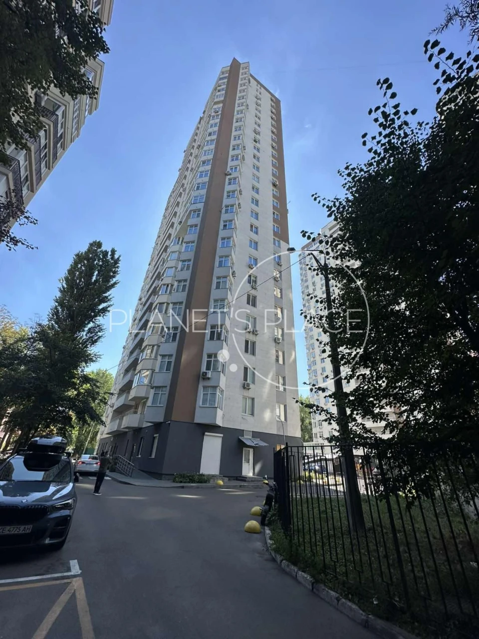 Продаж   3 кімнатної квартири вул. Освіти 14-А