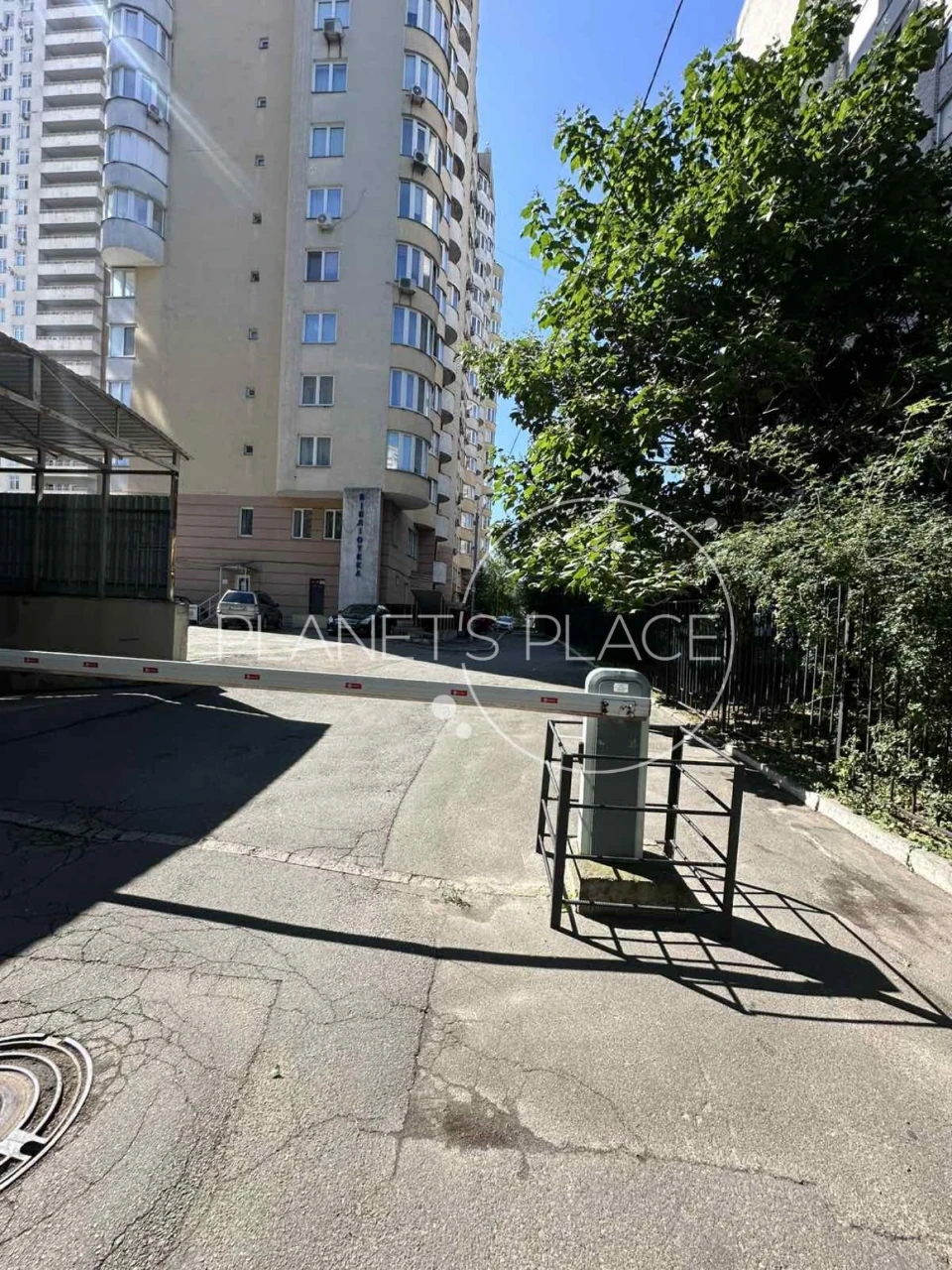 Продаж   3 кімнатної квартири вул. Освіти 14-А