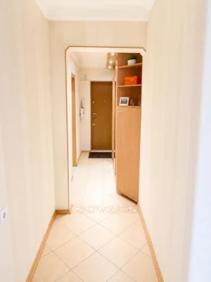 Продам кваритиру 3 кімнати. 72 кв. Лісовий масив