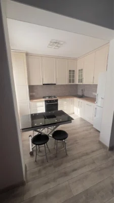 Продаж 3х  кв., вул. Авіаконструкторська 13/2