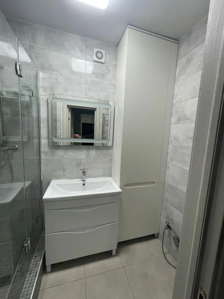 Продаж 3х  кв., вул. Авіаконструкторська 13/2