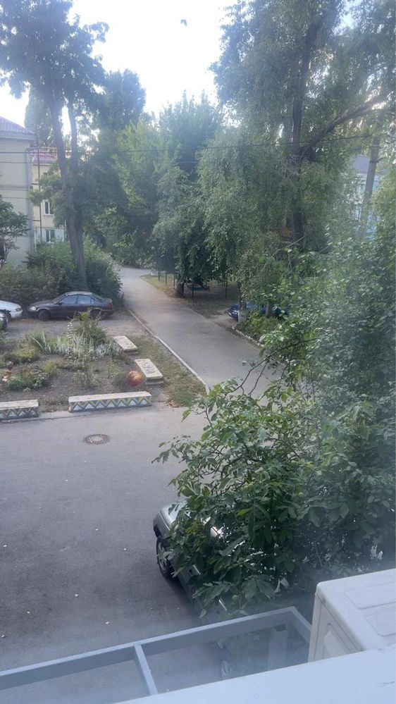 Продаж 3х  кв., вул. Авіаконструкторська 13/2