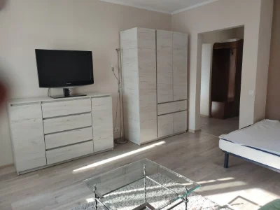 Без % ! Продаж  1 кімнатної квартири в центрі міста .
