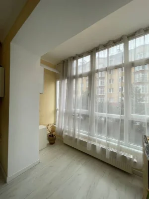 Продаю квартиру в центре Ивано-Франковска.