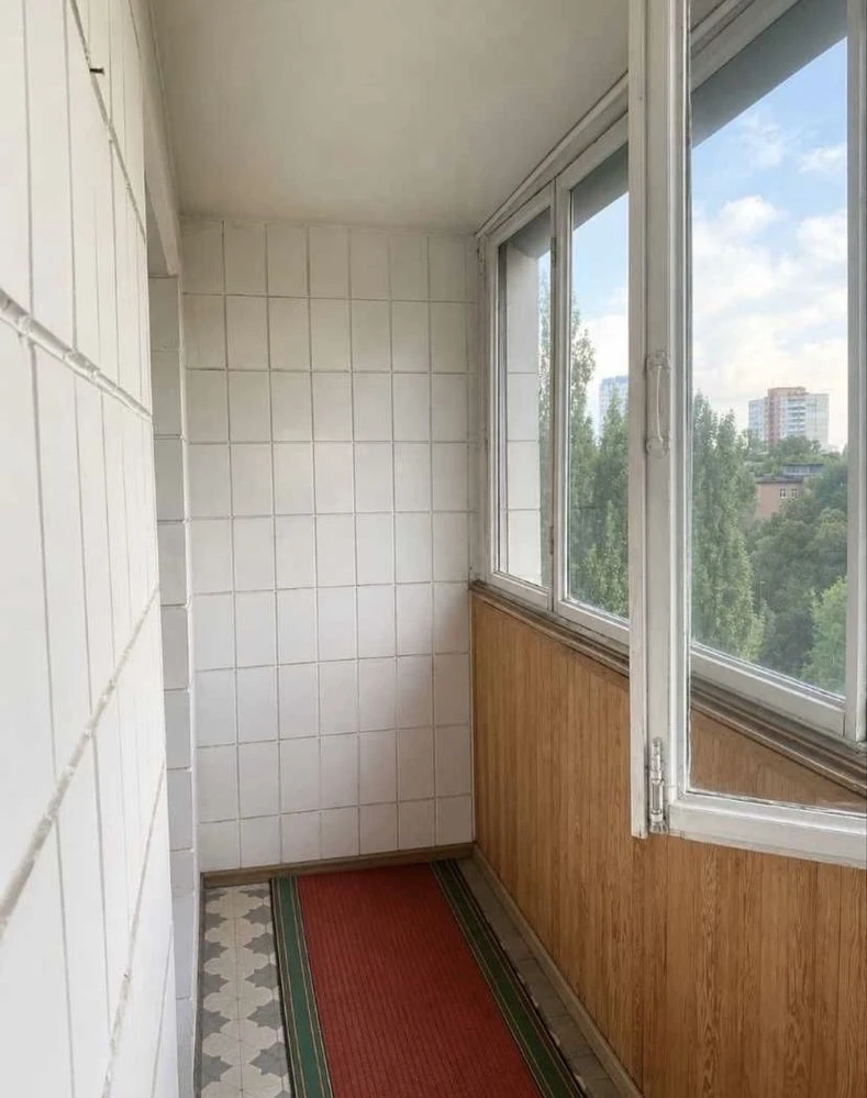 вул.Василенка парк Орлятко 43 м 1 кім