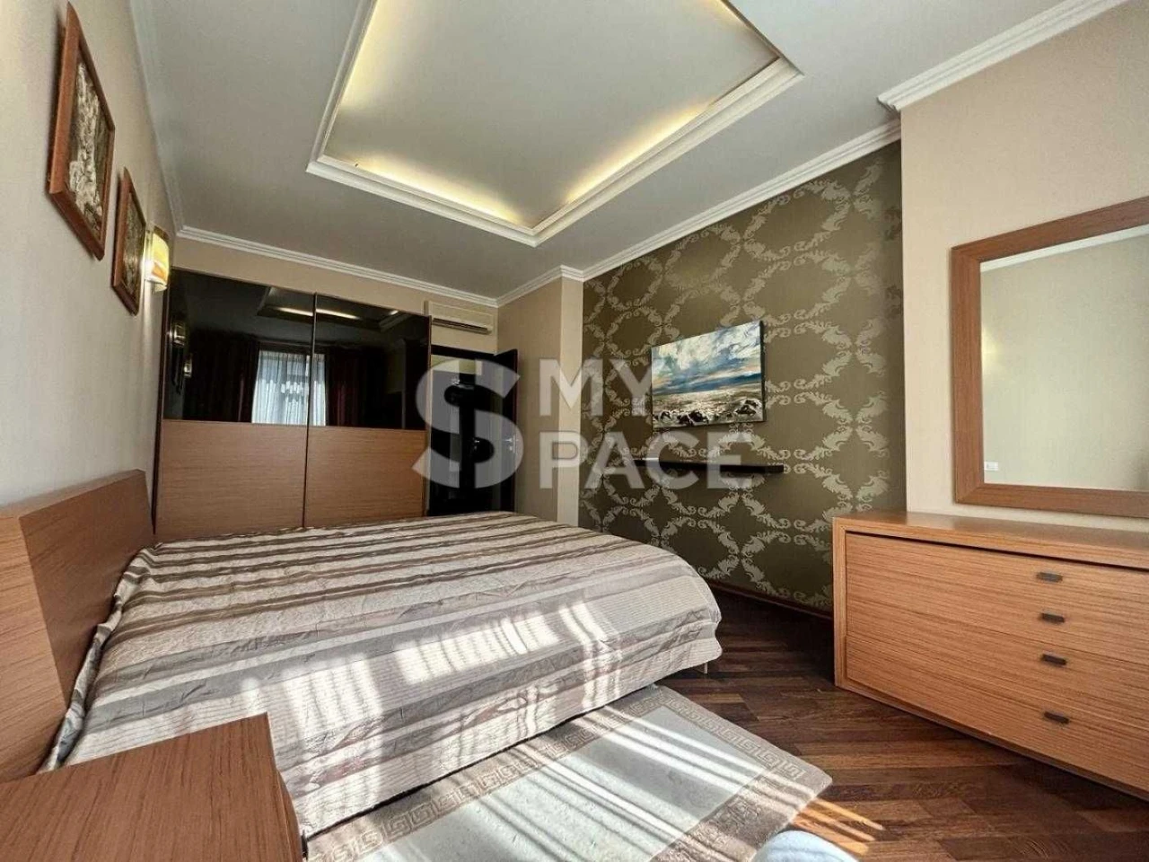 2-room apartment for sale Tyutyunika 16 Pecherskyi district Quiet center