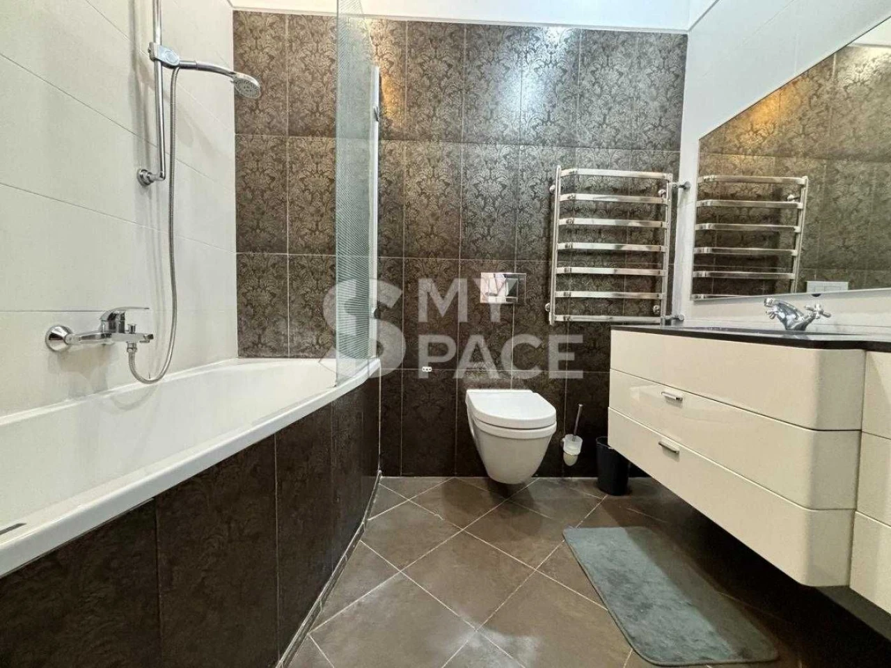 2-room apartment for sale Tyutyunika 16 Pecherskyi district Quiet center