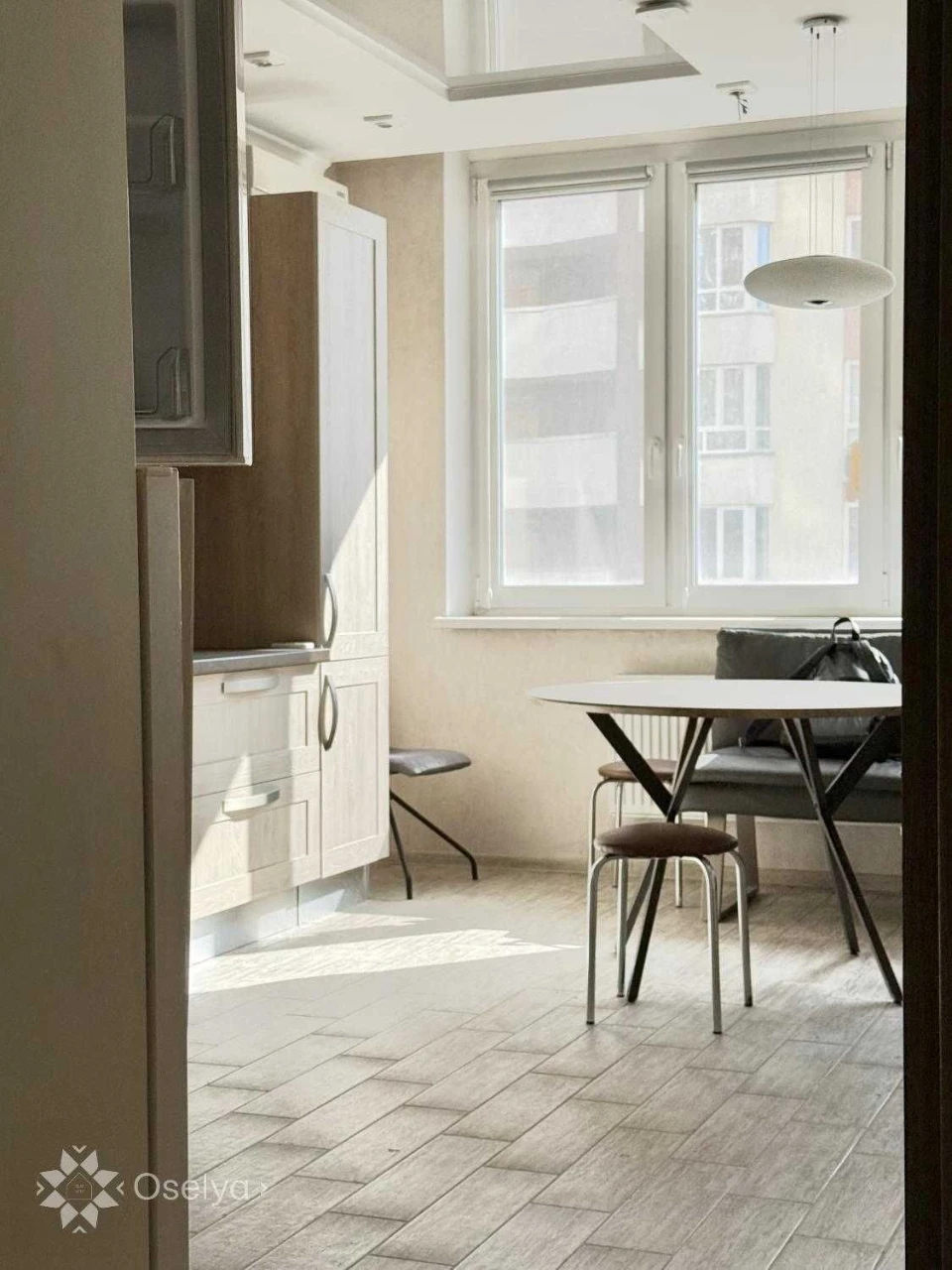 2 bedroom apartment in Kiev Darnytskyi Akhmatova 34 Osokorki