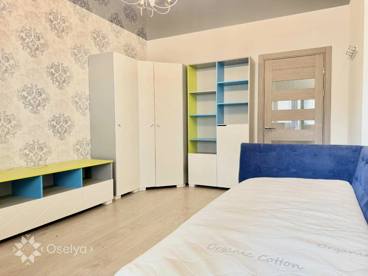 2 bedroom apartment in Kiev Darnytskyi Akhmatova 34 Osokorki