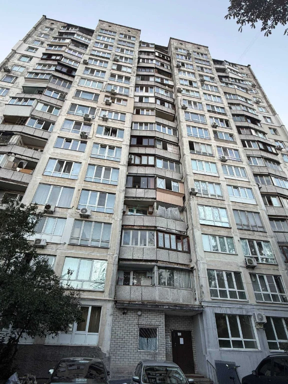 2 кімнатна Метро Теремки пішки cama дeшeBa в Києві Голосіївс