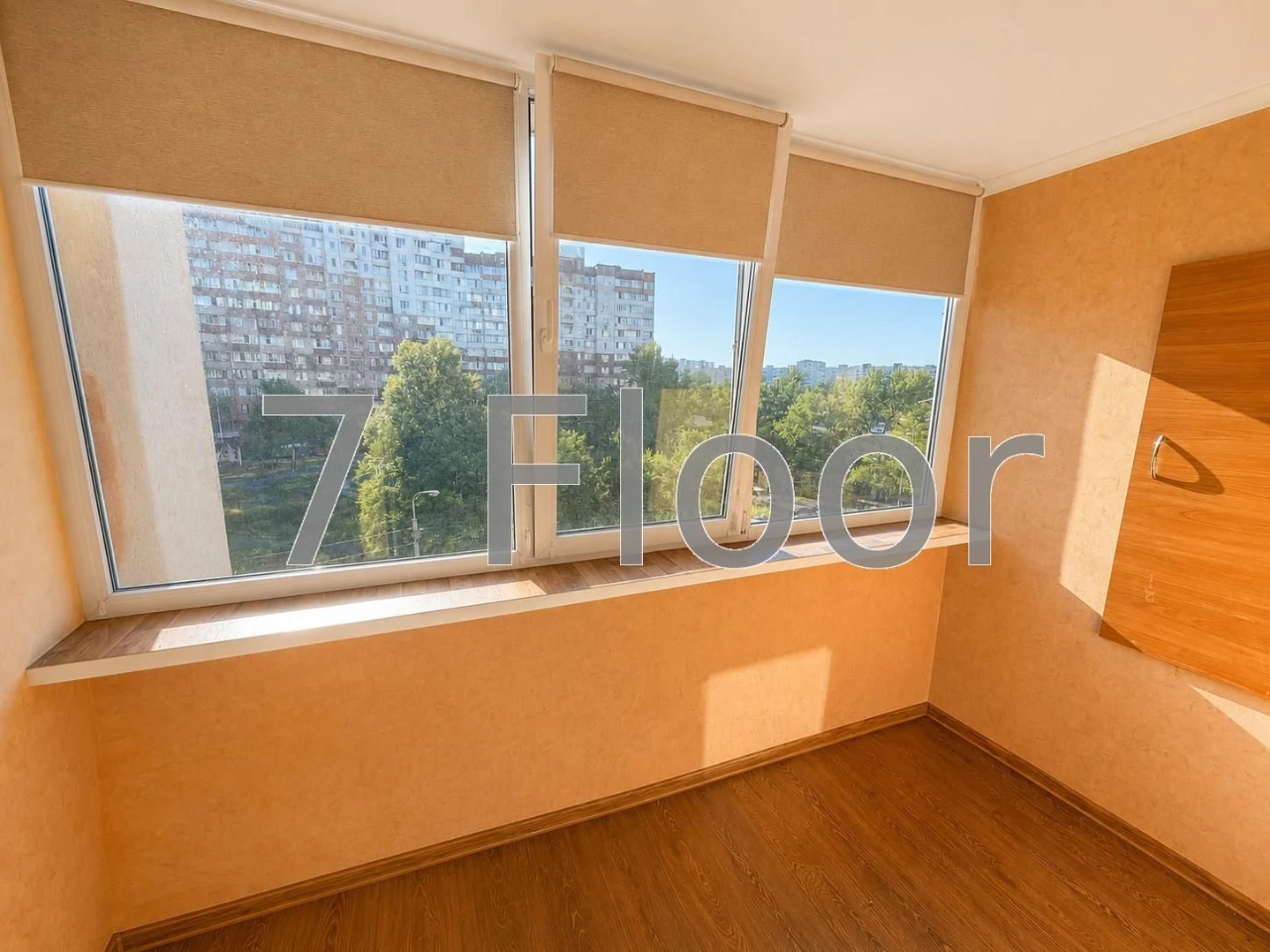 3-room apartment Troeshchyna Zakrevskogo metro station Pochaina shopping center