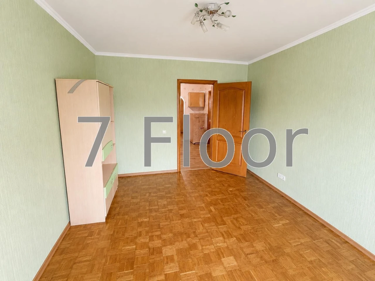 3-room apartment Troeshchyna Zakrevskogo metro station Pochaina shopping center