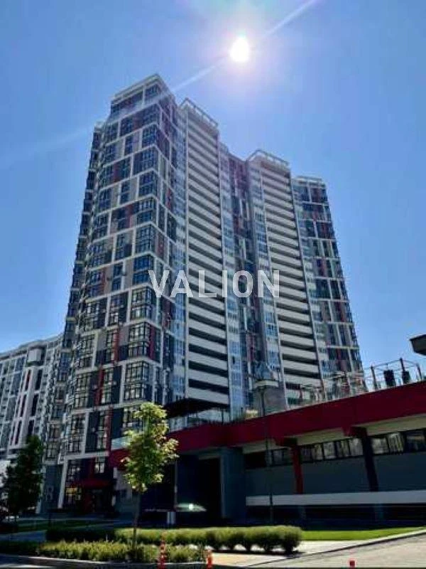 Продаж 3-к квартири вул. Микільсько-Слобідська 13