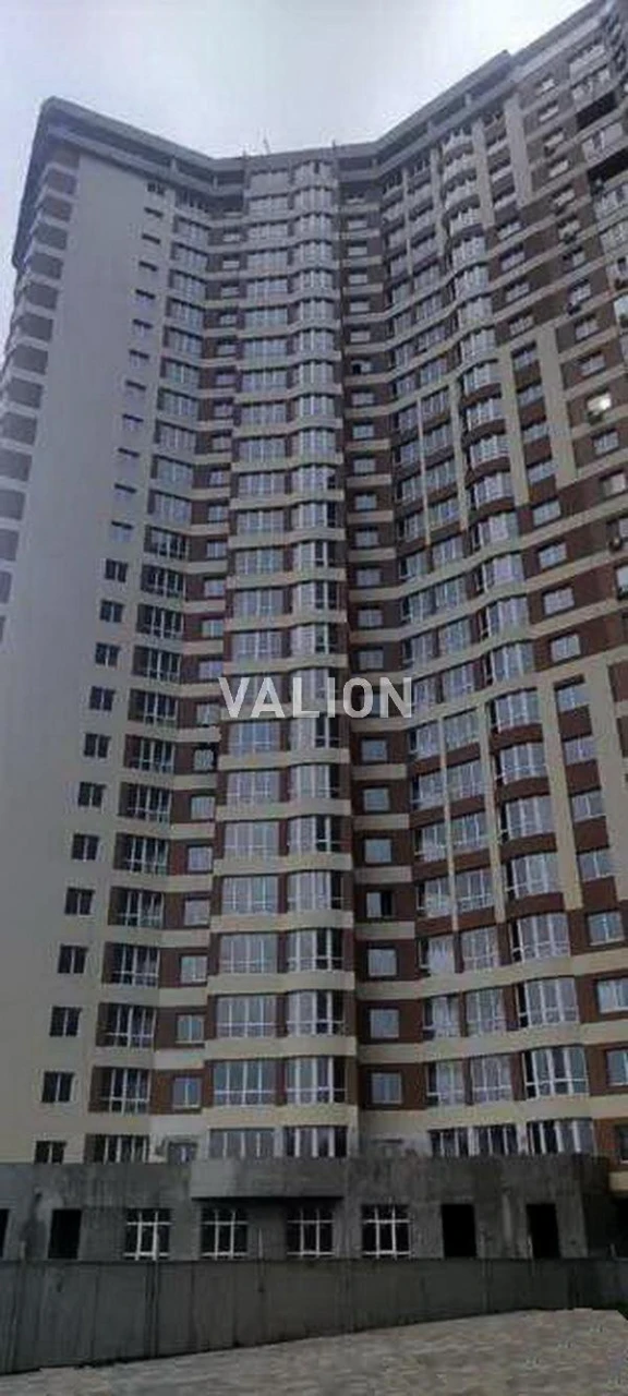 Продаж 3-к квартири вул. Новопольова 2 Солом’янський район