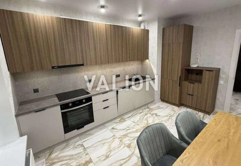 Продаж 2-к квартири вул. Олеся Бердника 1г