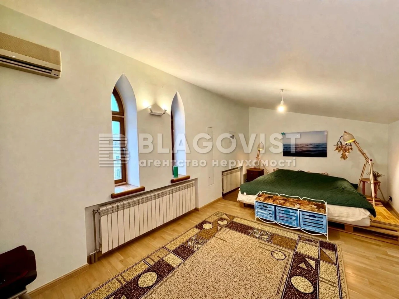 Продаж квартири вул. Хмельницького Богдана 32 в Києві / W-74