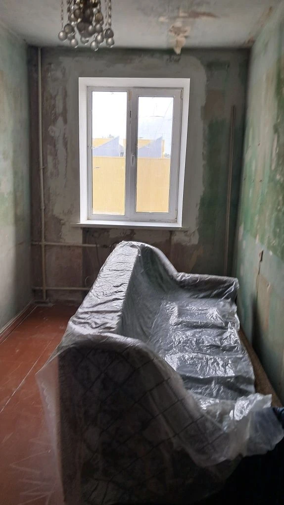 Продам 2к.кв.вул.Курчатова (128-й Бригади Тероборони)