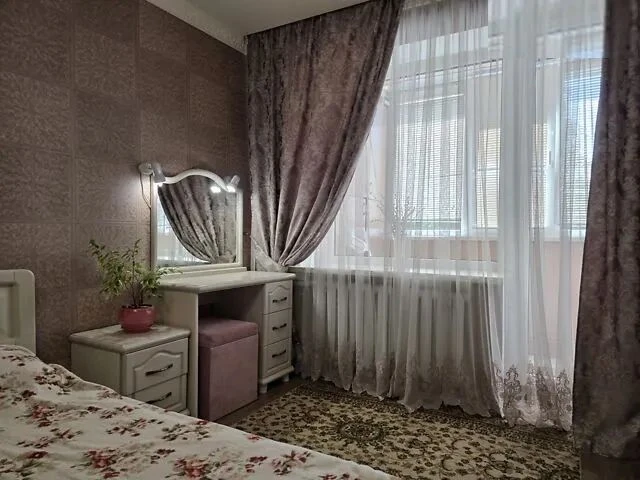 Продажа 3 комн кв Староказацкая, парк Глобы