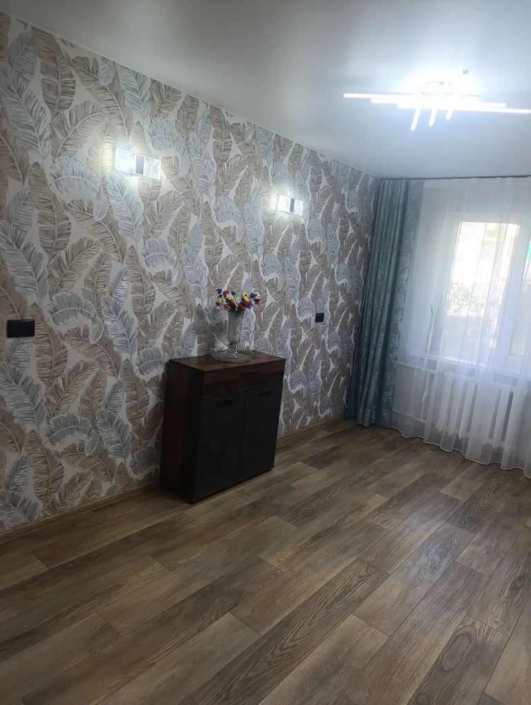 Продам 3 комнатную квартиру Косиора возле ДК