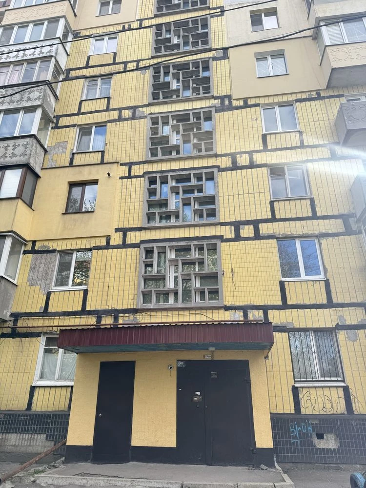 Срочная Продажа! чешка  2х комнатная  на Захарченко/ Левобер