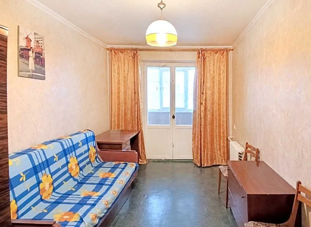 3 кім ЧЕШКА гарний стан МЕБЛІ, ТЕХНІКА на ЛІВОБЕРЕЖНОМУ безн