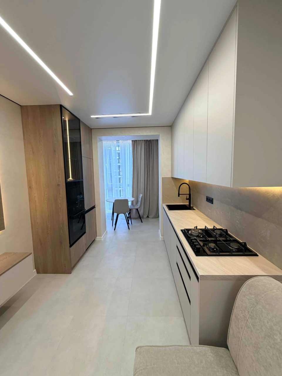 Продам 1к квартиру ЖК Счастливый на Днепре, 10 секция
