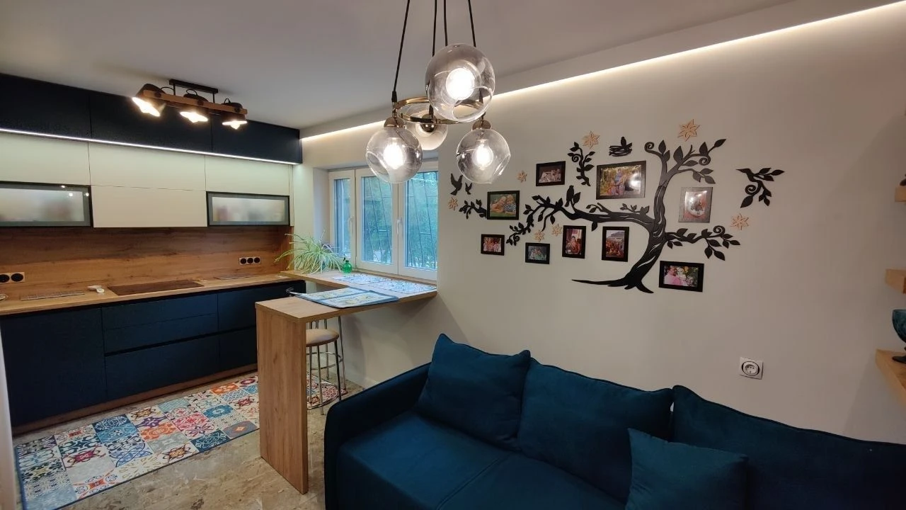 Продам 5к квартиру в центрі, Бородинська, Вартових Неба