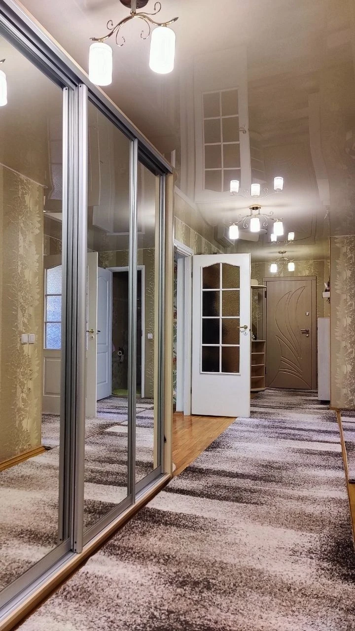 Продам 5к квартиру в центрі, Бородинська, Вартових Неба