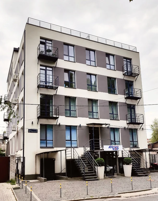 Продам 2к квартиру на пр. Науки, Казакова, Ніла Армстронга,