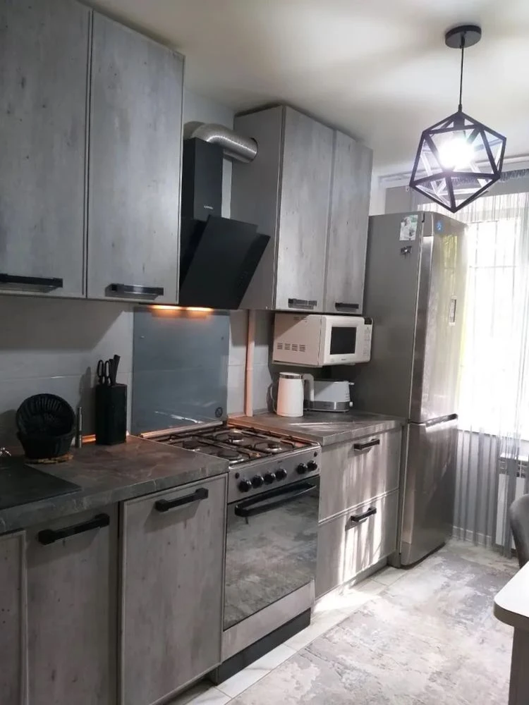 New! Продажа 3-к с ремонтом на Красном камне  (Парус, Покров