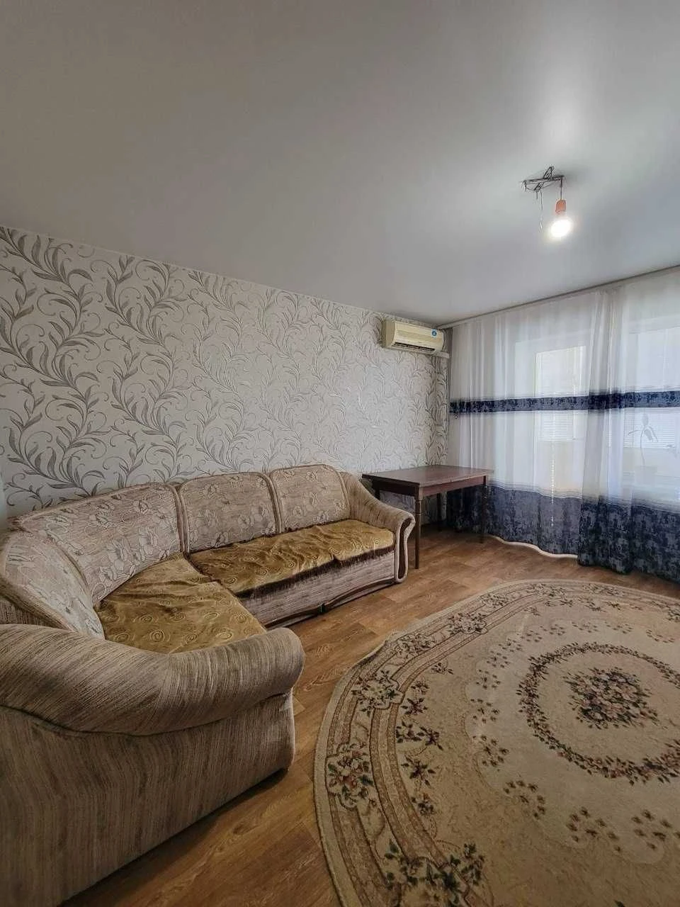 СРОЧНО! Продам 3 к.квартиру Чешка, РЕМОНТ ж/м Приднепровск