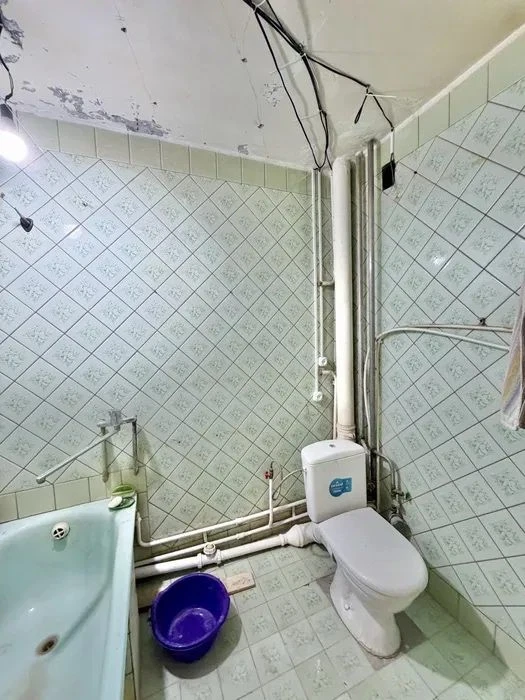 New! Продажа 2-к на Красном камне с начатым ремонтом (Парус,