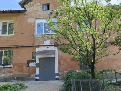 Продам 2комн квартиру  с подвалом  районе пр.Мазепи ул. Орло