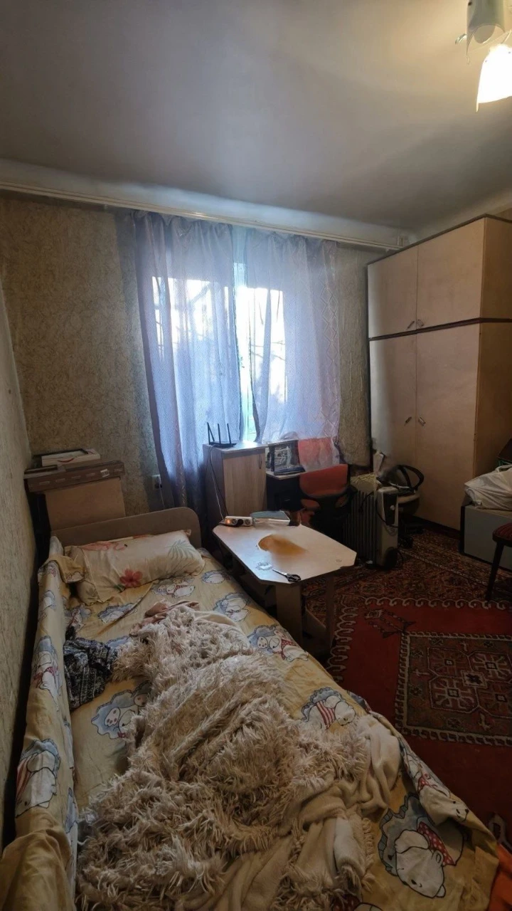 Продам 2-к квартиру район ул.Генерала Безручка