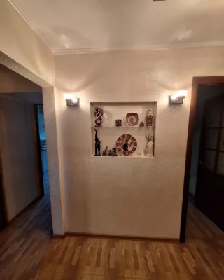 Продам 2 кімнатну квартиру ж/м Покровський/ Комунар/Новокода
