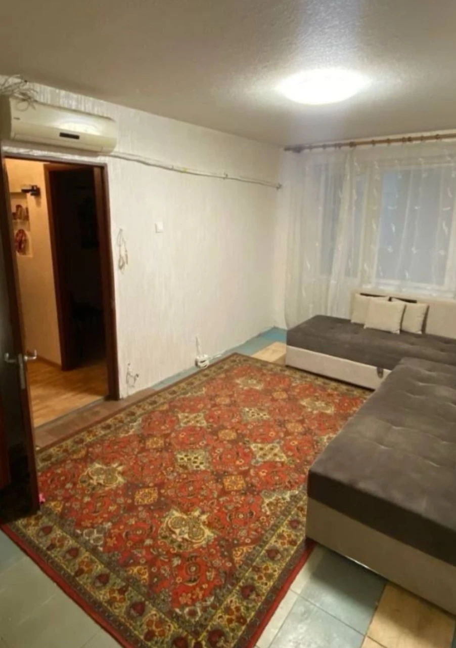 Продам 2 кімнатну квартиру ж/м Покровський/ Комунар/Новокода