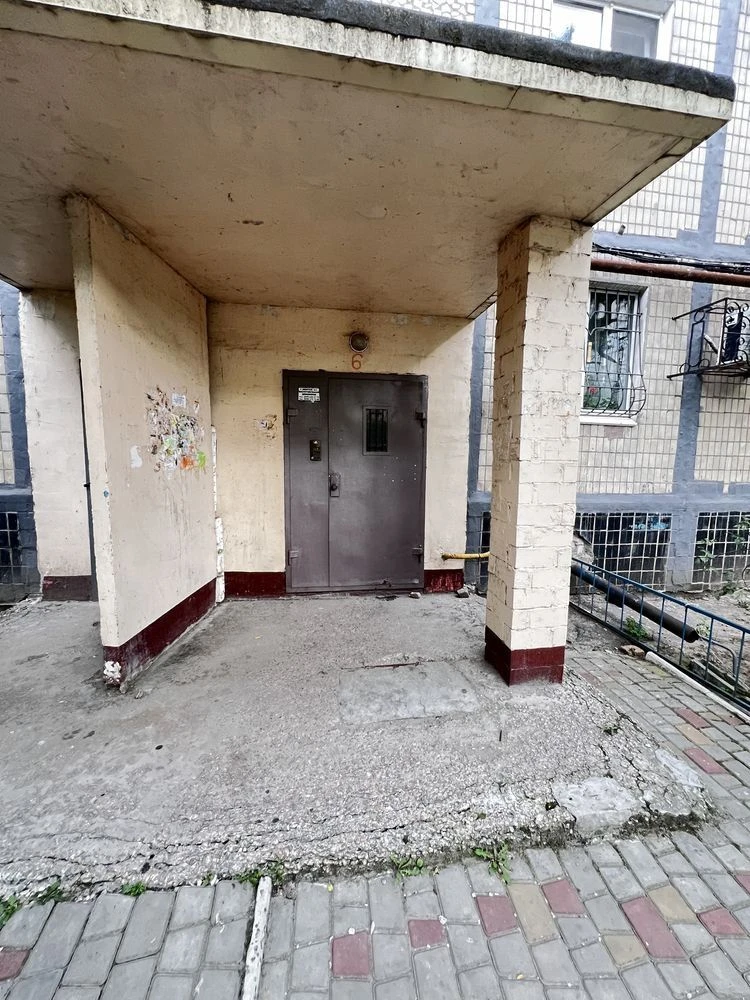 Продам 2к квартиру ЖМ Солнечный