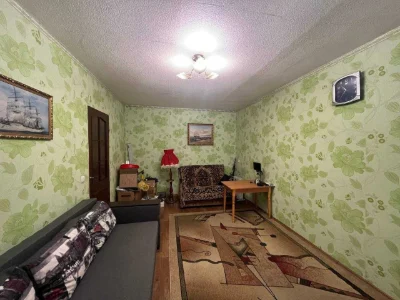 Продам 1 комнатную квартиру Западный (Галицкого) 2/5 этаж,