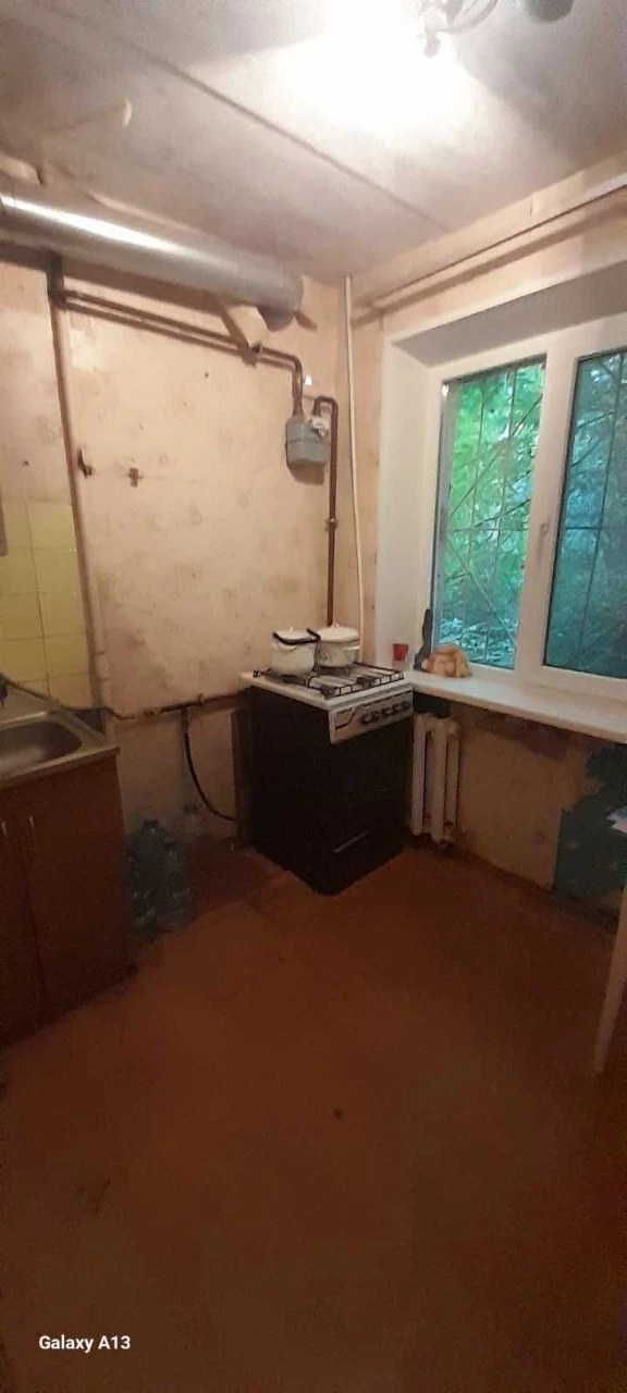 Продам 3 комнатную квартиру пр,Богдана Хмельницкого (Г.Стали