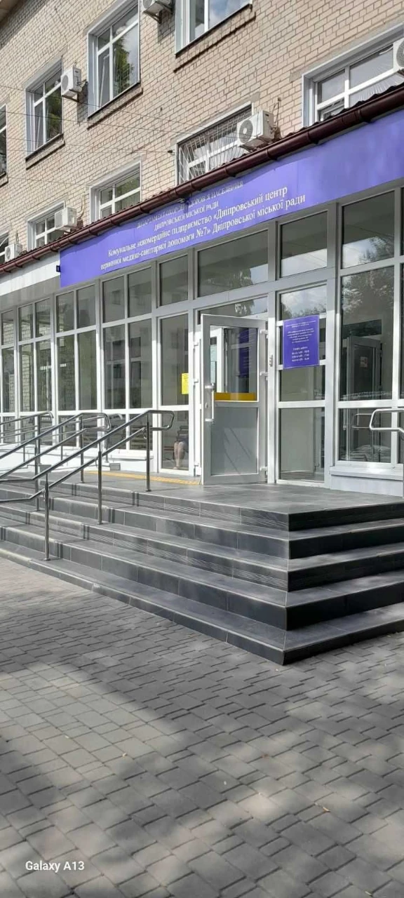 Продам 3 комнатную квартиру пр,Богдана Хмельницкого (Г.Стали