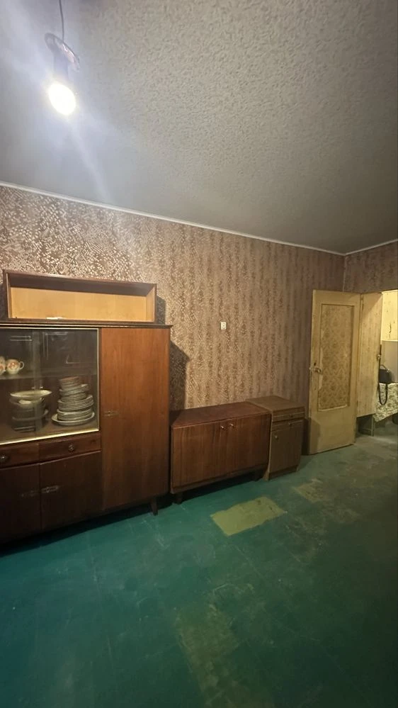 Продам смарт квартиру правий берег (12 квартал)