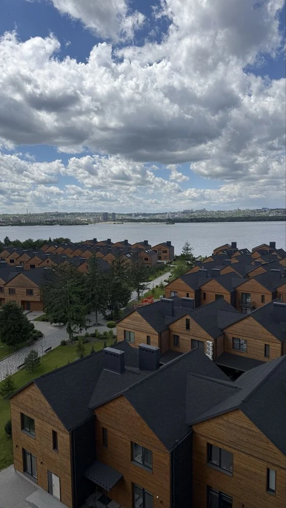 Продам свою квартиру 61 кв.м Comfort City Lagoon