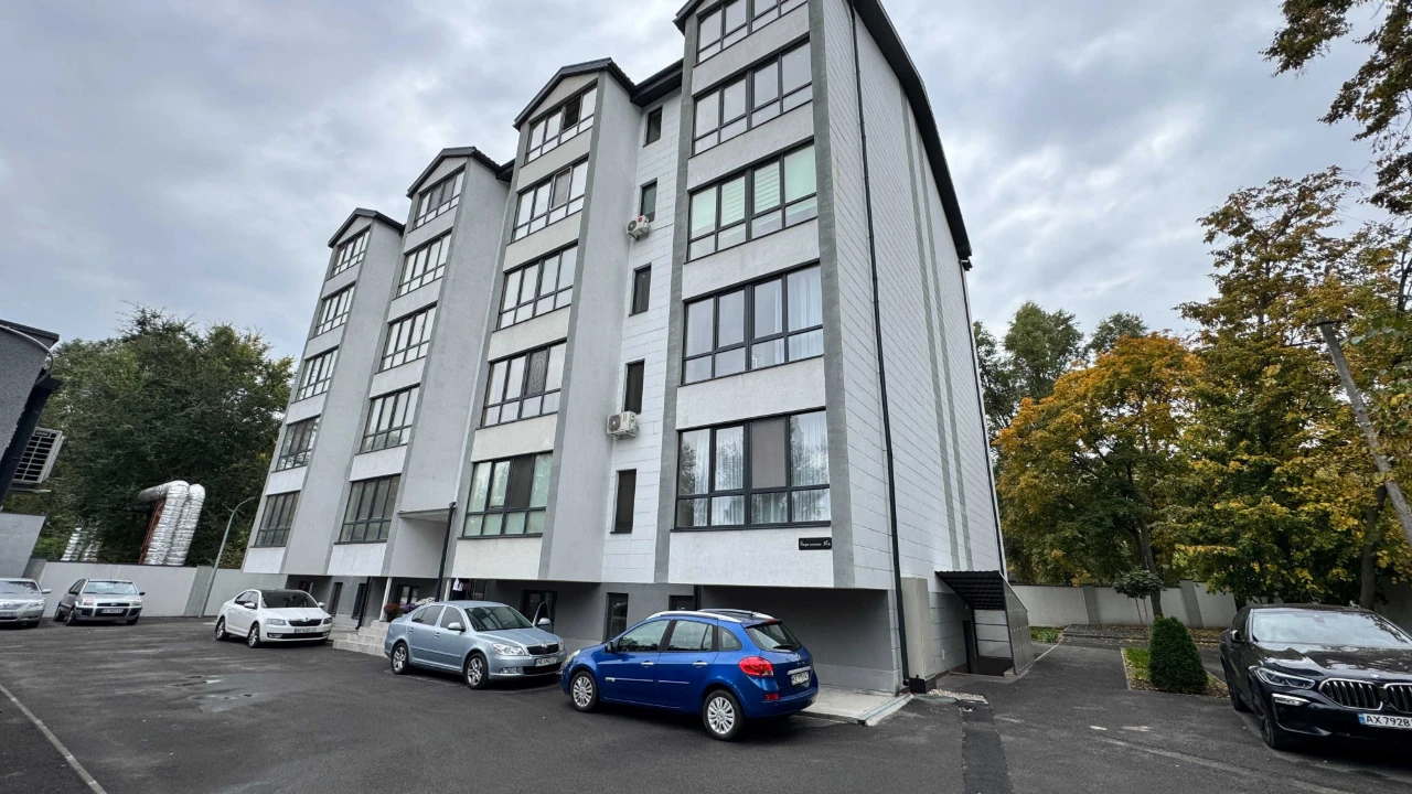 Продам 1-ком кв. 41 м2 в клубном доме ЖК «Березинский» | Л