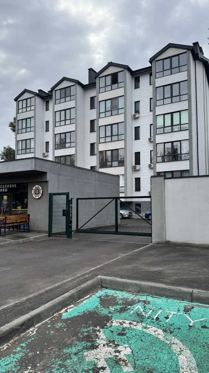 Продам 1-ком кв. 41 м2 в клубном доме ЖК «Березинский» | Л