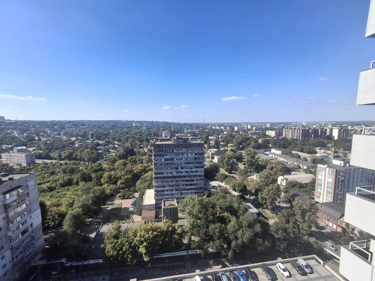 Продам ЖК Кировский