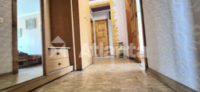 3-кімнатна квартира 63 м² Косметичний ремонт. вул. Блажка.