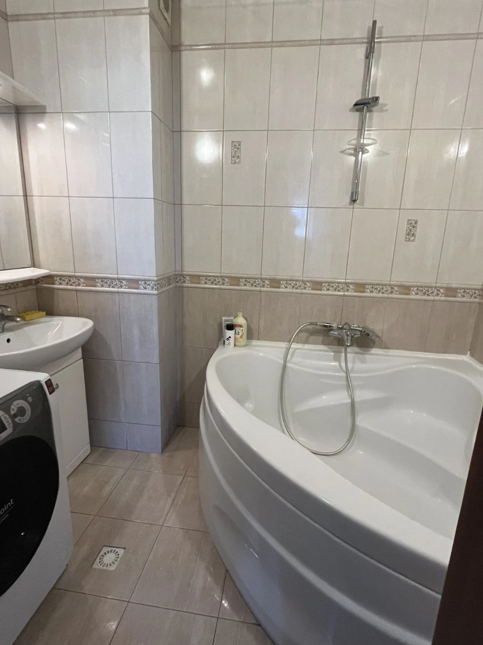 Продам 3ую квартиру Таирова, Левитана/Проспект Небесной Сотн
