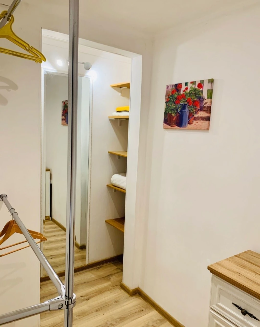 Продам 2 к на Адмиральскому проспекті/5 ст./в.Трудова