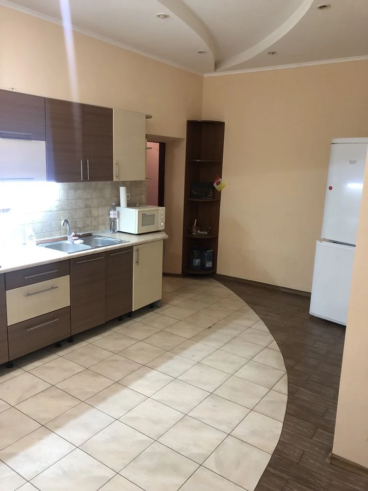 Продам 3 комнатную квартиру на Черемушках